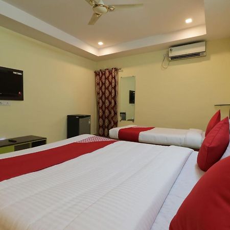 Oyo 29259 Hotel Rama Royal Nellore Εξωτερικό φωτογραφία