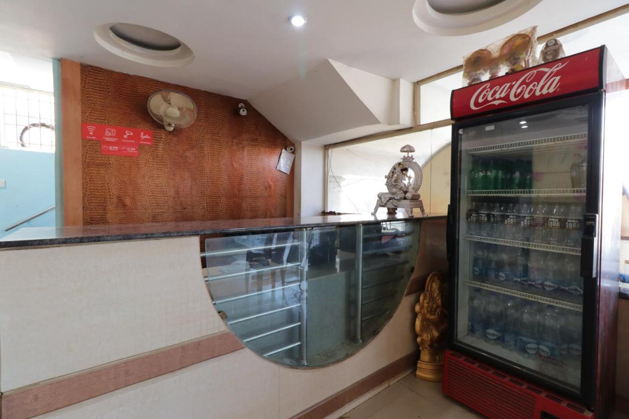 Oyo 29259 Hotel Rama Royal Nellore Εξωτερικό φωτογραφία